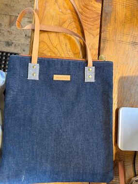 New tote